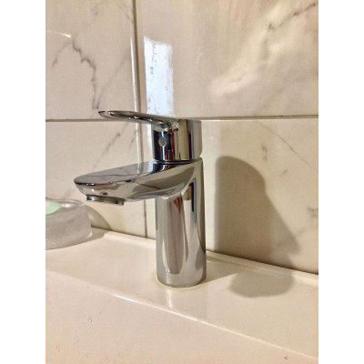 Смеситель для раковины Grohe BauEdge 23330000