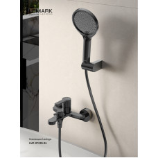 Смеситель Lemark Ладога LMF-0722B-BL для ванны (черный) Смеситель Lemark Ладога LMF-0722B-BL для ванны (черный)